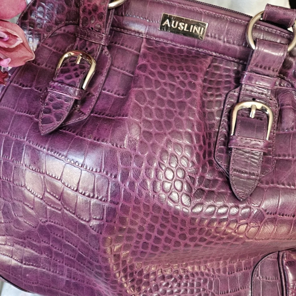 Ausilini Chic Crocodile-Embossed Purple Large Luxury Shoulder Bag EUC